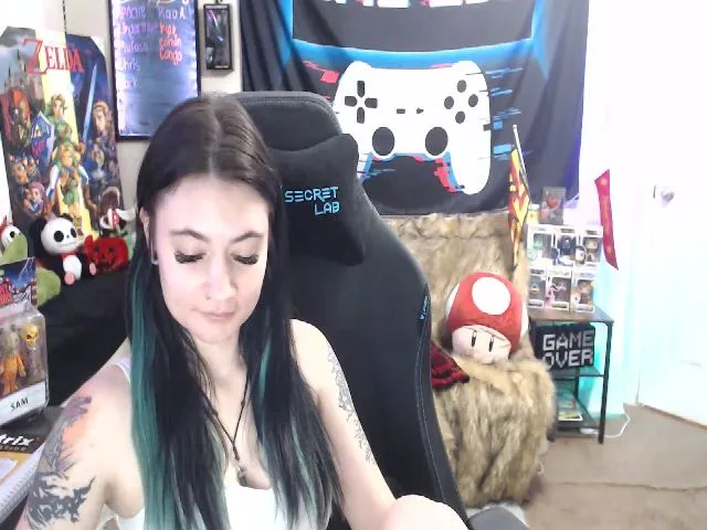 Live sex webcam photo for Callie_Lynn69 #274081403