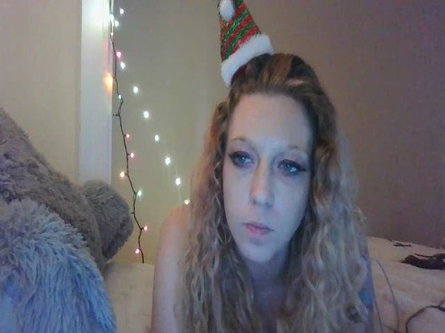 Live sex webcam photo for Callielynn69 #271785416