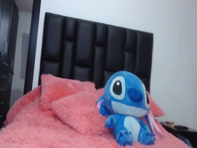 Live sex webcam photo for Camii_osoriio #272049620