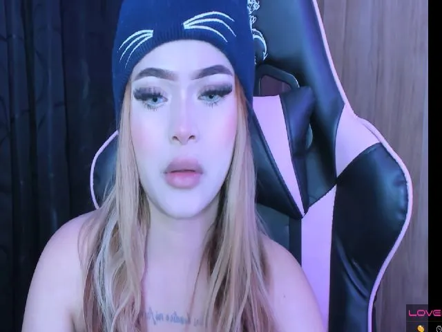 Live sex webcam photo for Camijhons #272311991