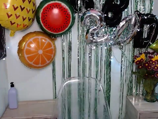 Live sex webcam photo for CamilaPersy #272338252