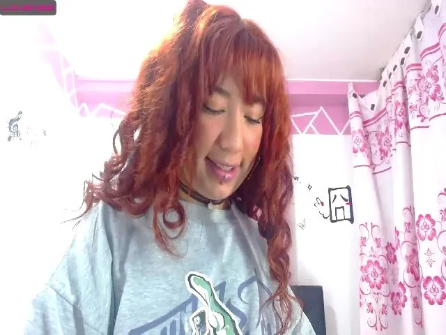 Live sex webcam photo for CamileRose #273816122