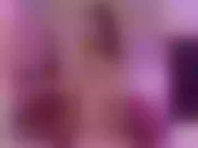 Live sex webcam photo for CamillaRoseXo #273227229