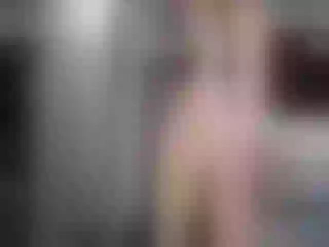 Live sex webcam photo for CandyBunie #272797814