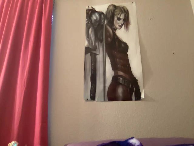 Live sex webcam photo for CandyBurger #274039060