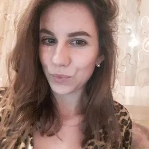Live sex webcam photo for CandyJylie #290406915