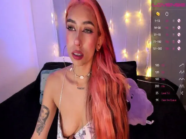 Live sex webcam photo for CandyLaw_ #272046032