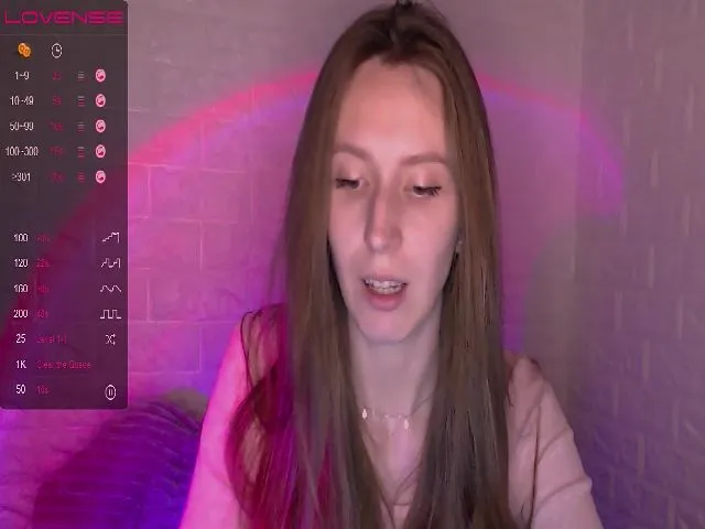 Live sex webcam photo for CandyLilly_ #273286144