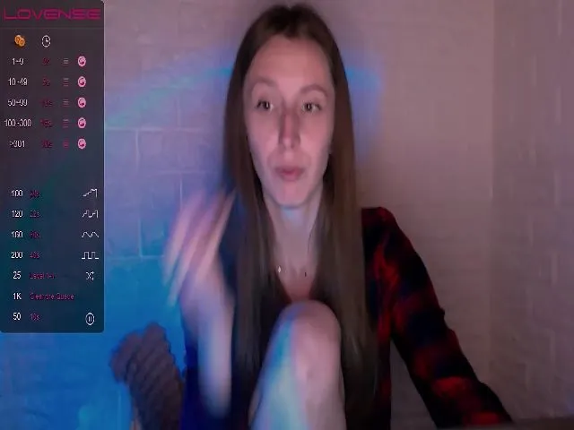 Live sex webcam photo for CandyLilly_ #273440780