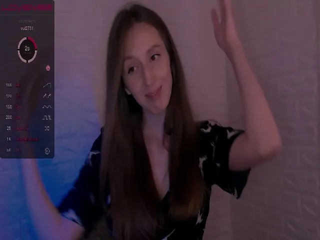 Live sex webcam photo for CandyLilly_ #273652304