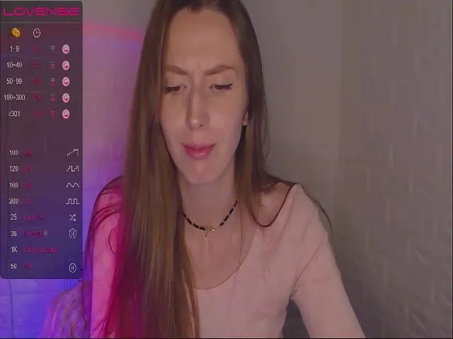 Live sex webcam photo for CandyLilly_ #274158026