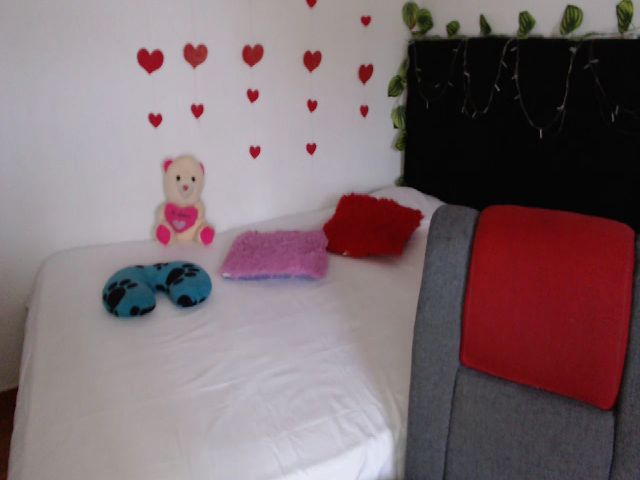 Live sex webcam photo for Candy_2019 #273016592