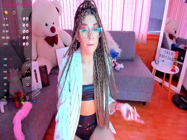 Live sex webcam photo for Candy_love2 #272362706