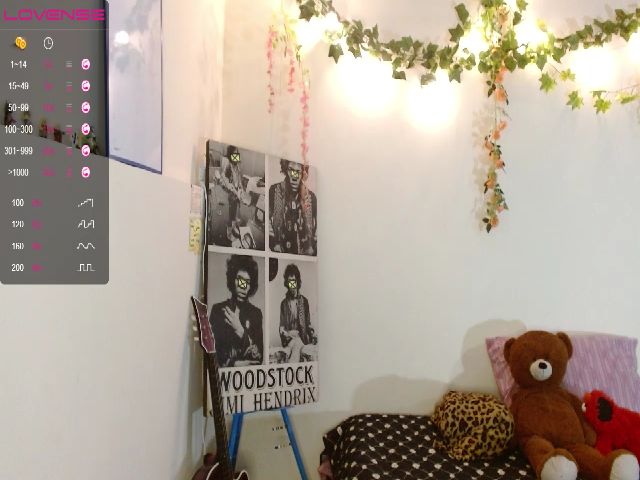 Live sex webcam photo for Canelaa_ #272670387