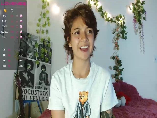 Live sex webcam photo for Canelaa_ #272995026