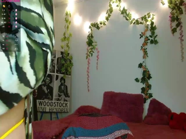 Live sex webcam photo for Canelaa_ #273145572