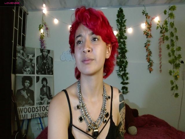 Live sex webcam photo for Canelaa_ #273453695