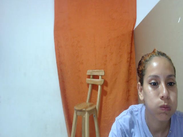Live sex webcam photo for Caramelo_rico #272578345