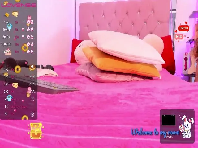 Live sex webcam photo for Carameloo_ #273561788