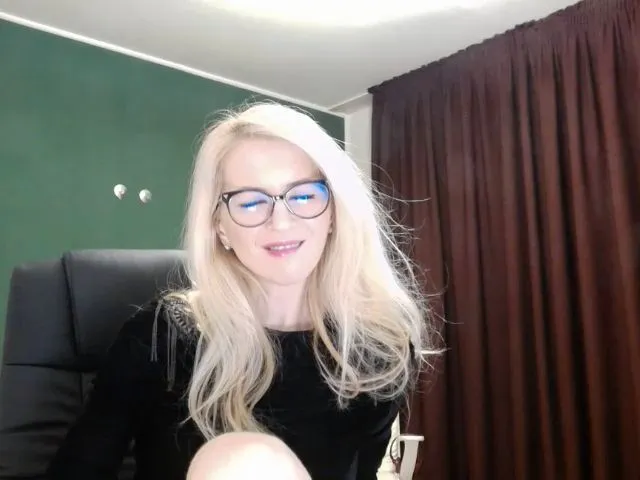 Live sex webcam photo for Carla88 #287893038
