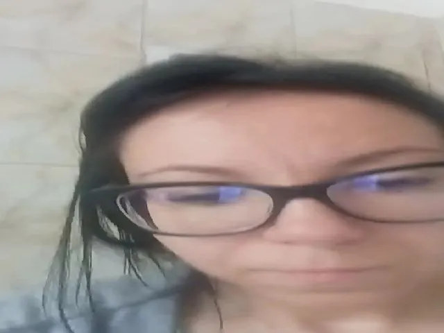 Live sex webcam photo for Carllajen #273197305