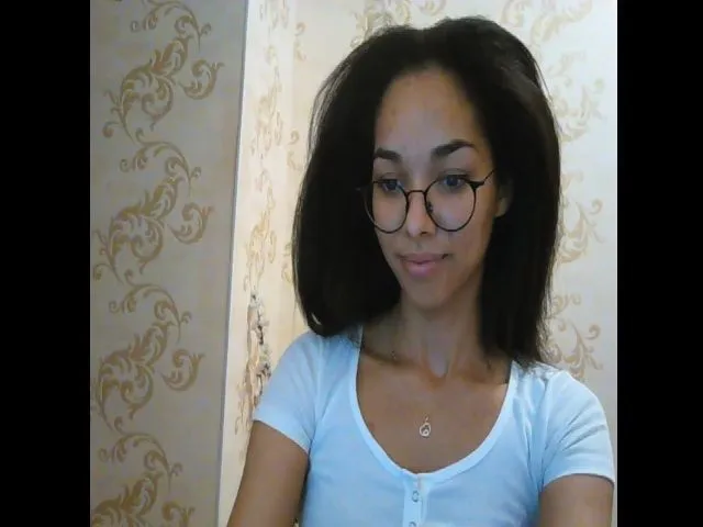 Live sex webcam photo for Carmel_Dee #272206135