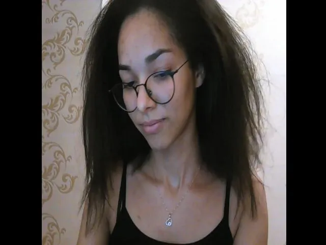 Live sex webcam photo for Carmel_Dee #272219701