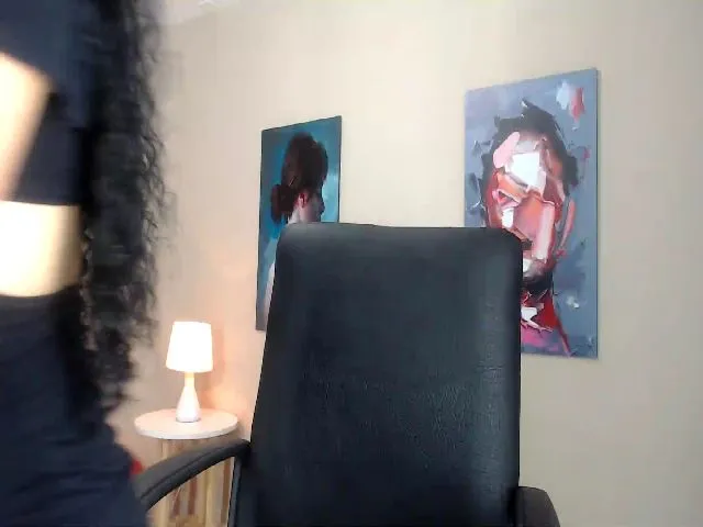 Live sex webcam photo for Caro_Velez #272520687