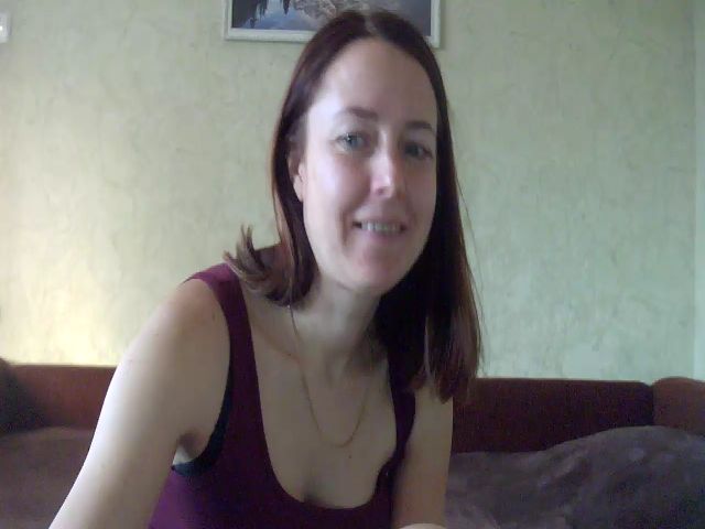 Live sex webcam photo for Caroline902 #272478083