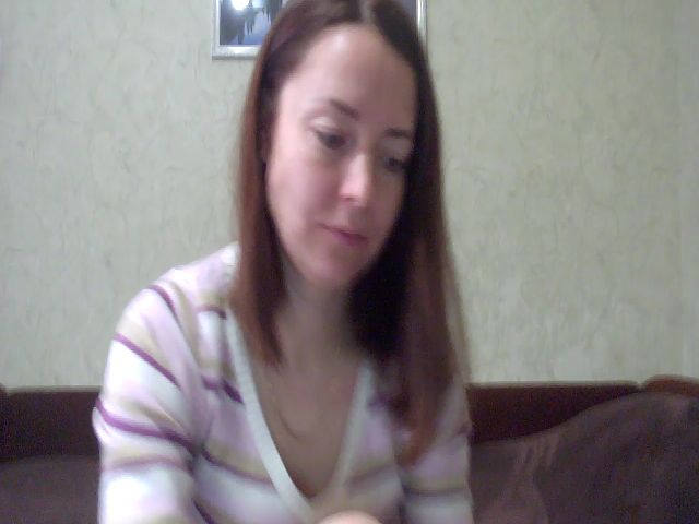 Live sex webcam photo for Caroline902 #272536199