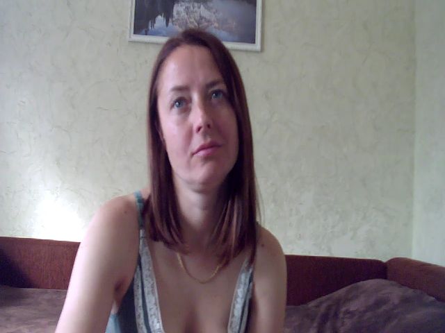 Live sex webcam photo for Caroline902 #273338726