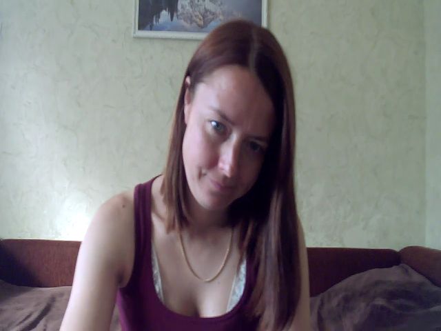 Live sex webcam photo for Caroline902 #273418455