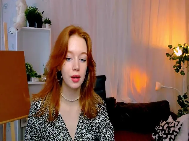 Live sex webcam photo for CarolineArt #273394466