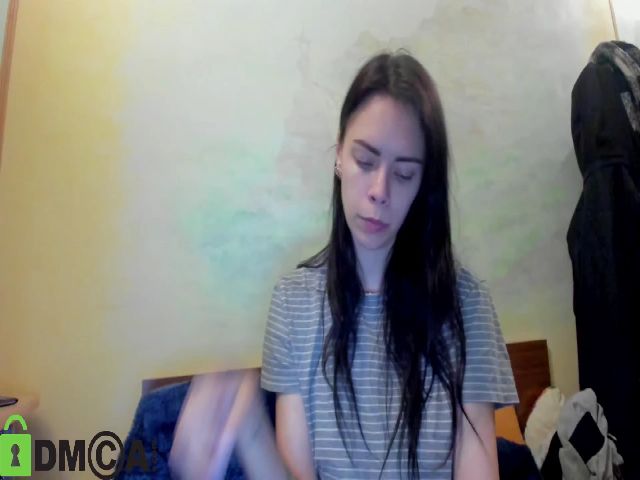 Live sex webcam photo for CarolineForb #272543955