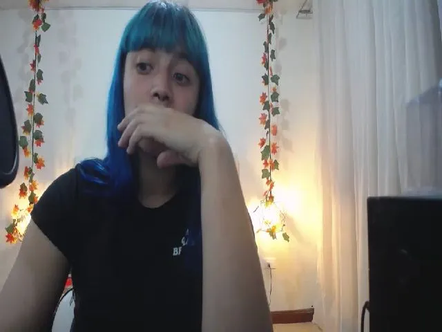 Live sex webcam photo for Carolinforbes #272198544