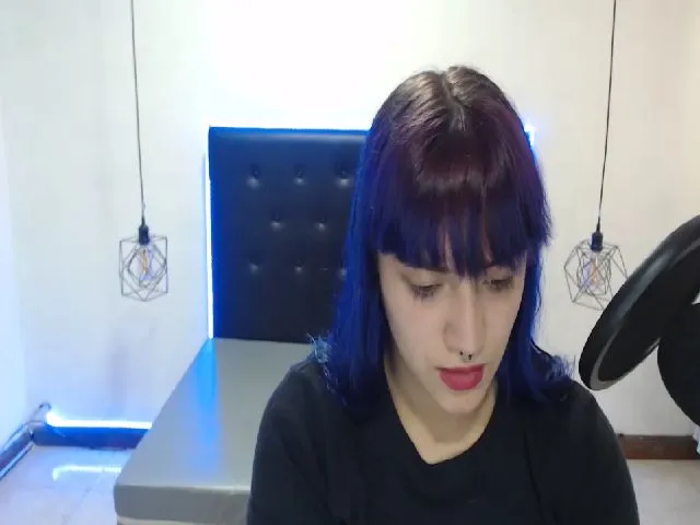 Live sex webcam photo for Carolinforbes #272386750