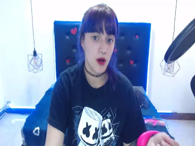 Live sex webcam photo for Carolinforbes #272438791