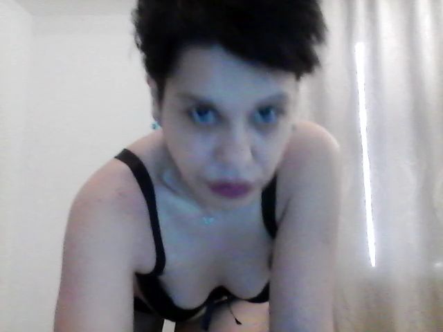 Live sex webcam photo for Carolinschi #272811788