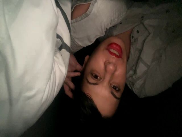 Live sex webcam photo for Carolinschi #272833829