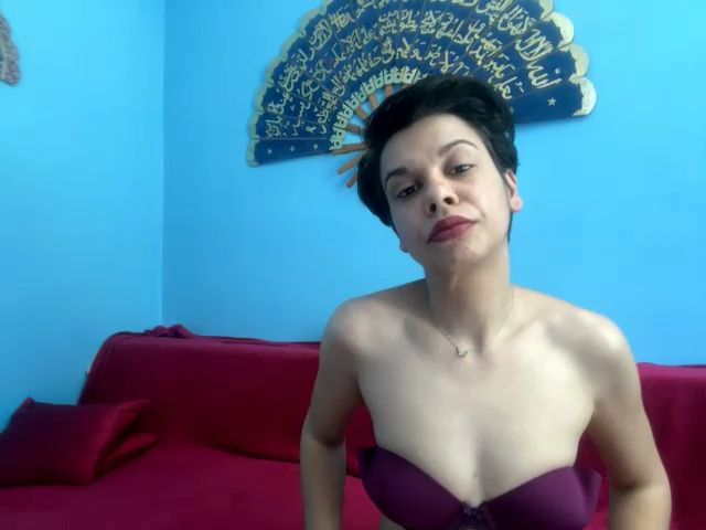 Live sex webcam photo for Carolinschi #273622965