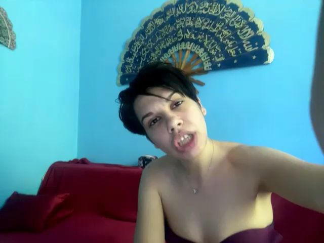 Live sex webcam photo for Carolinschi #273624941