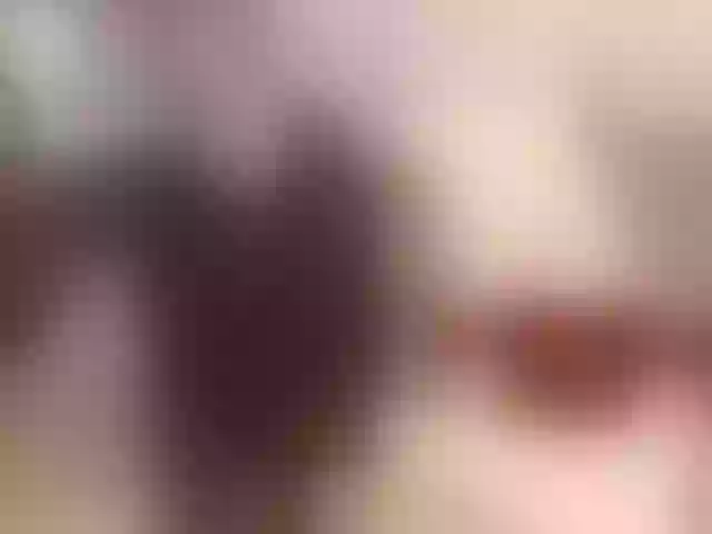 Live sex webcam photo for CarrieCastle #272217376