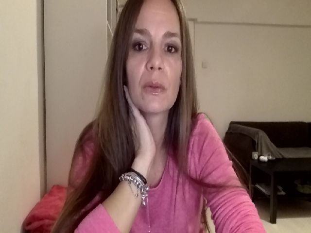 Live sex webcam photo for CasinoQueen #272366408