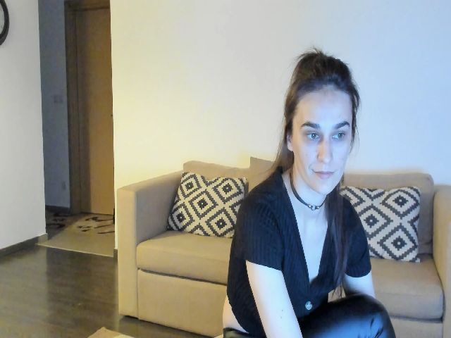 Live sex webcam photo for CassidyJoy #273213592