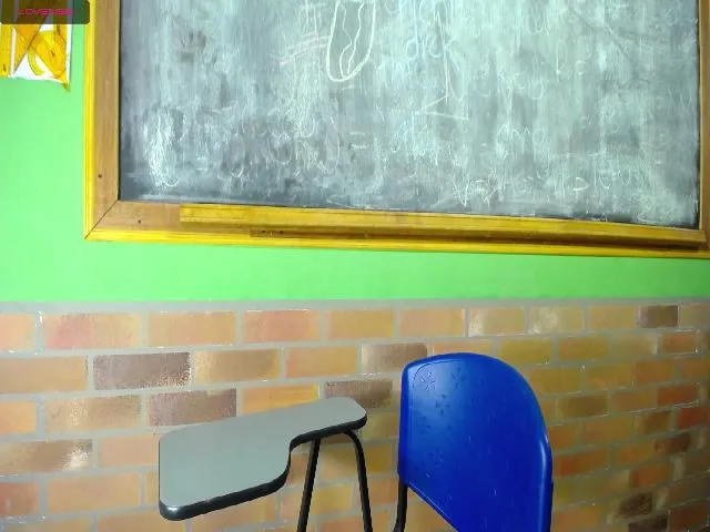 Live sex webcam photo for Cat_apple #272647943