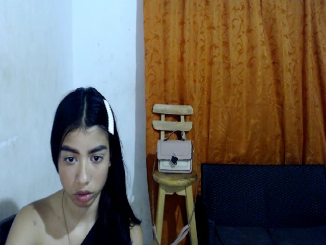 Live sex webcam photo for Cataleya_4u #272752944