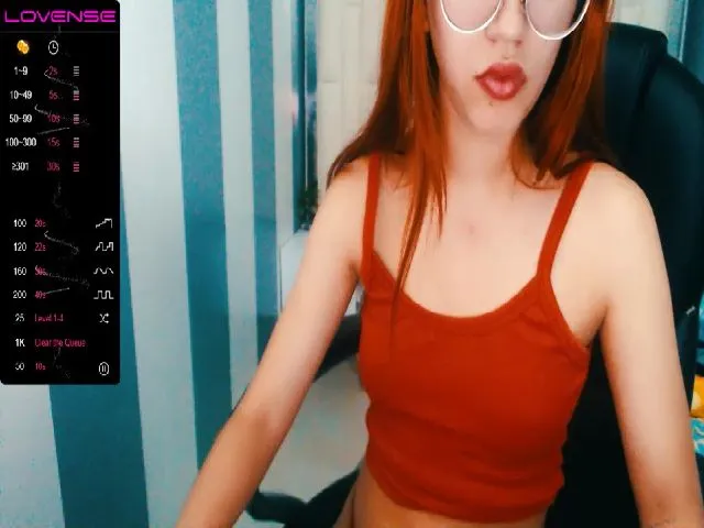 Live sex webcam photo for CatalinaGiral #271921531