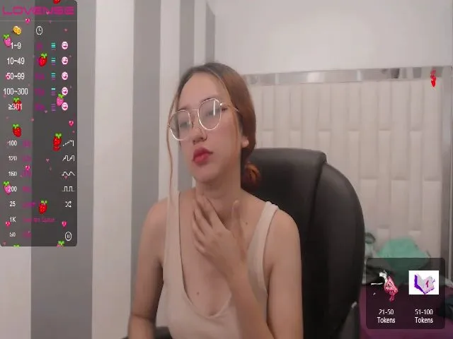 Live sex webcam photo for CatalinaGiral #273026980