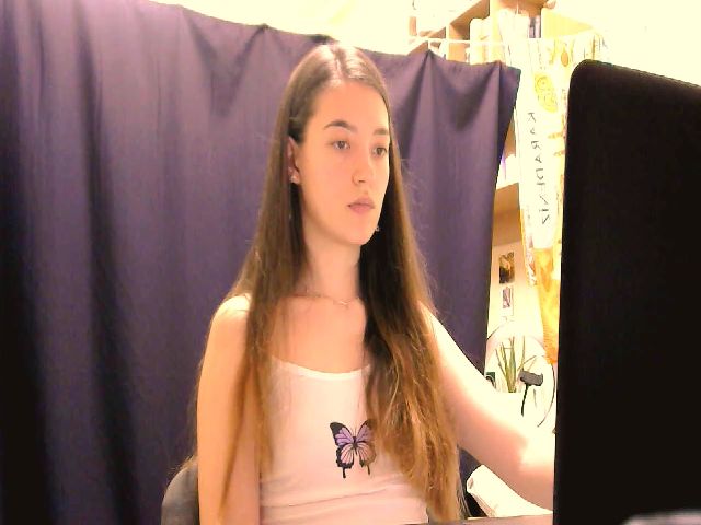 Live sex webcam photo for Cathleen777 #273005077