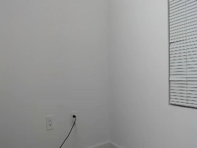 Live sex webcam photo for CelineRiche #273619987